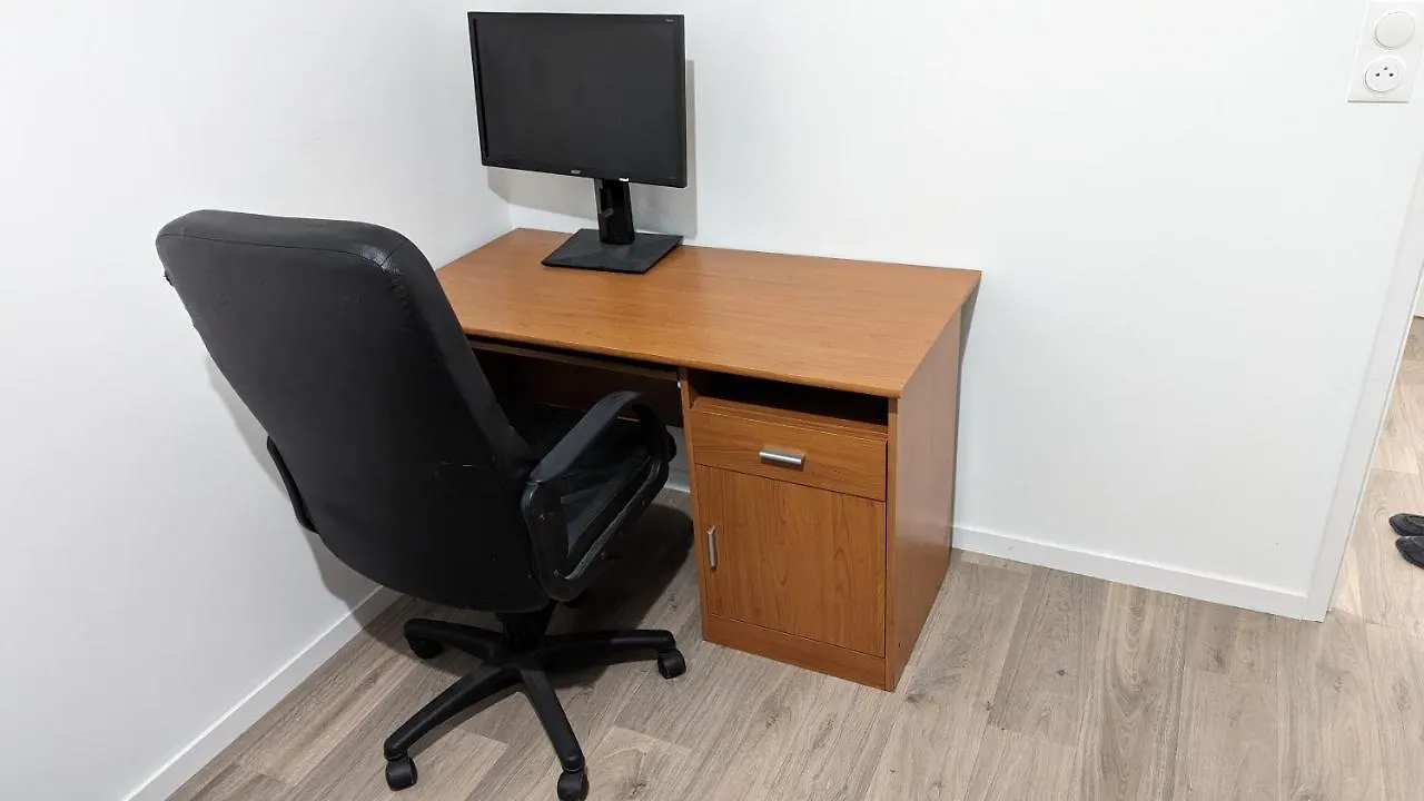 Chambre Dans Appartement Pres Du Roazhon Park Rennes